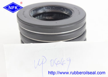 Double Lip  Oil Seal For Pump Kit High Temperature NBR Material UP0449-E0